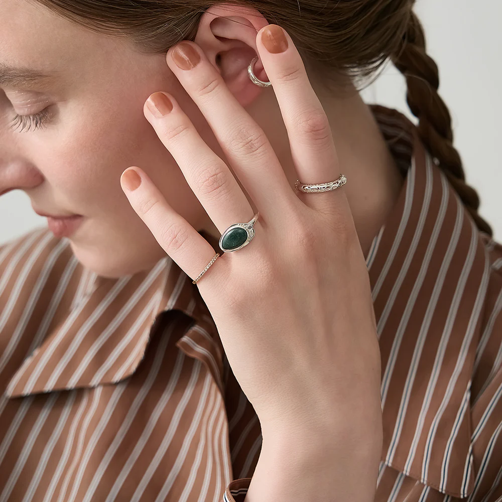 Silver Quartz Ring (0.03ct) - Image 5