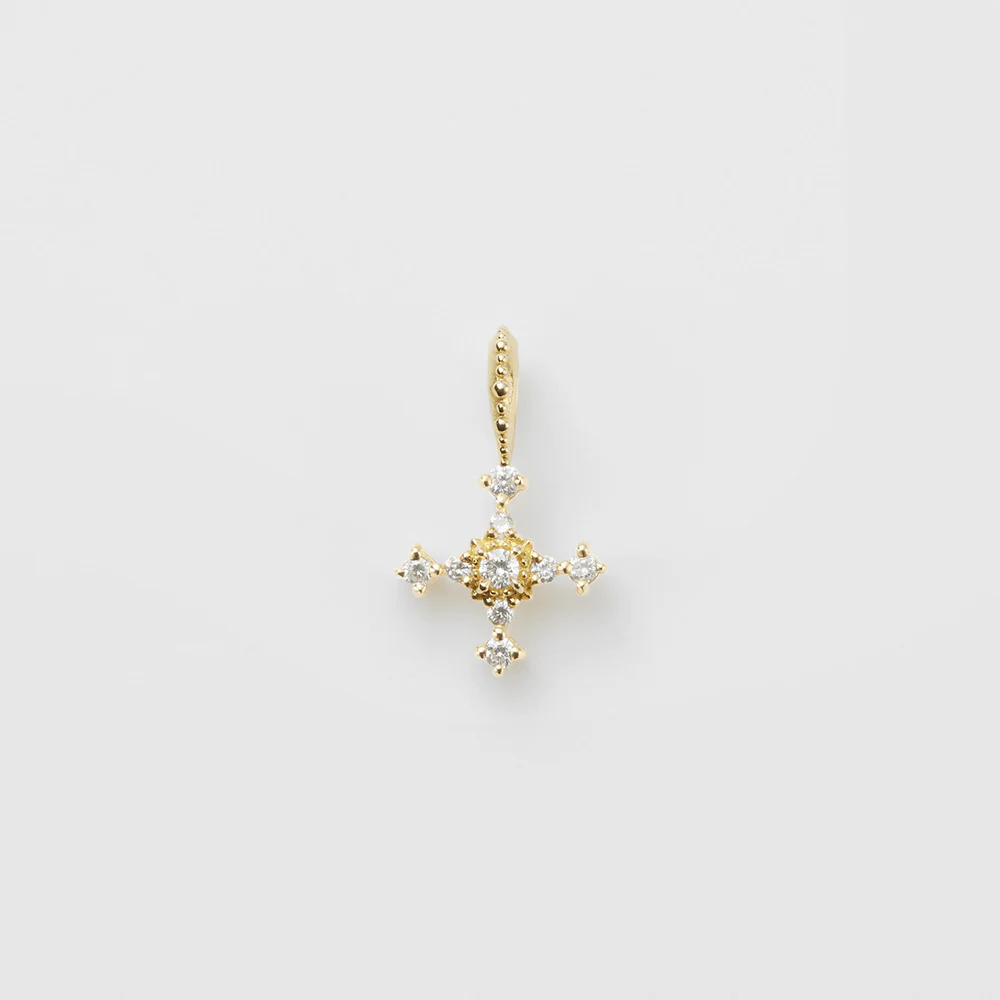 K18 Diamond Charm